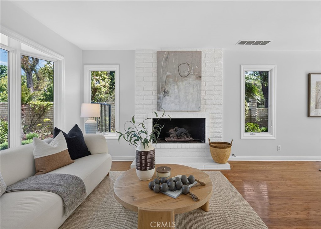 16 Angell Street Property Photo 6