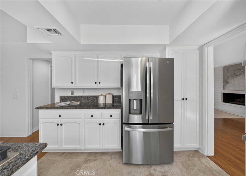 16 Angell Street Property Photo 16