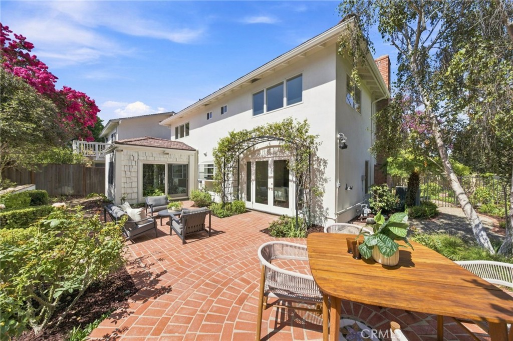 16 Angell Street Property Photo 49
