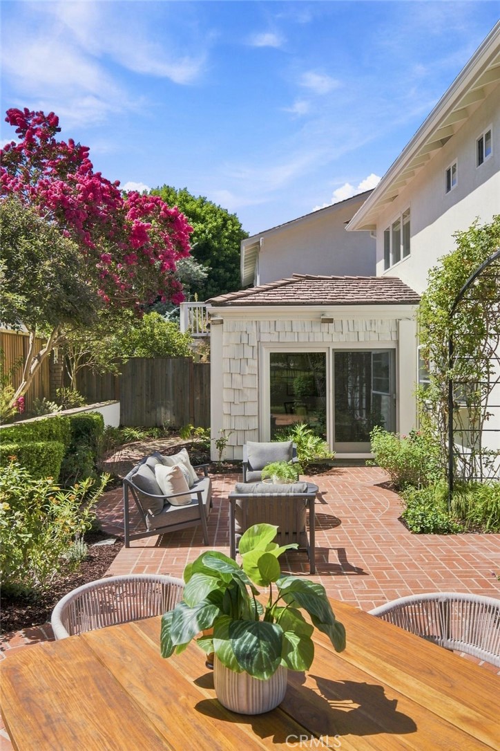 16 Angell Street Property Photo 50