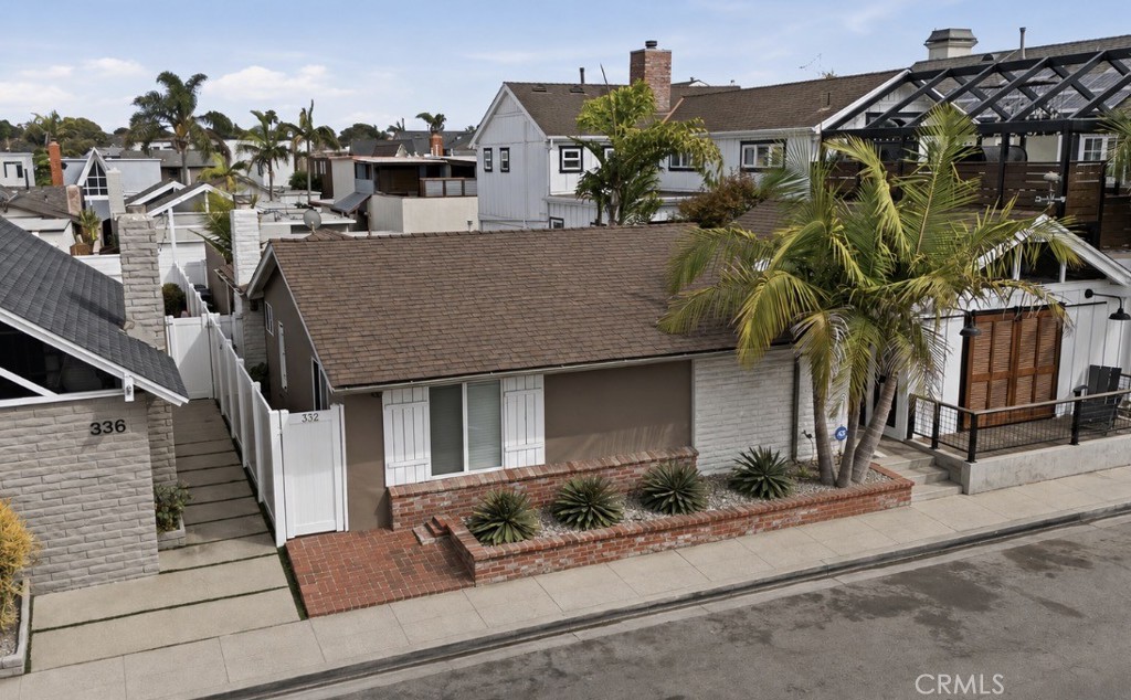 332 Lugonia Street Property Photo 1
