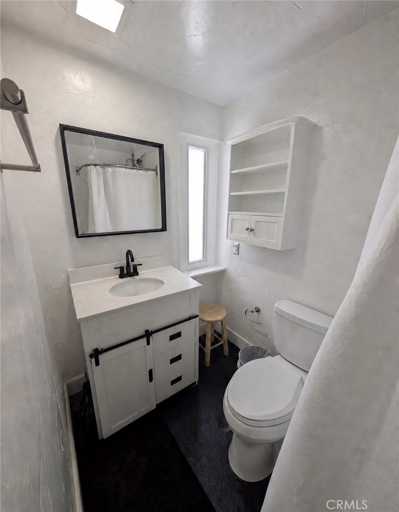 332 Lugonia Street Property Photo 7