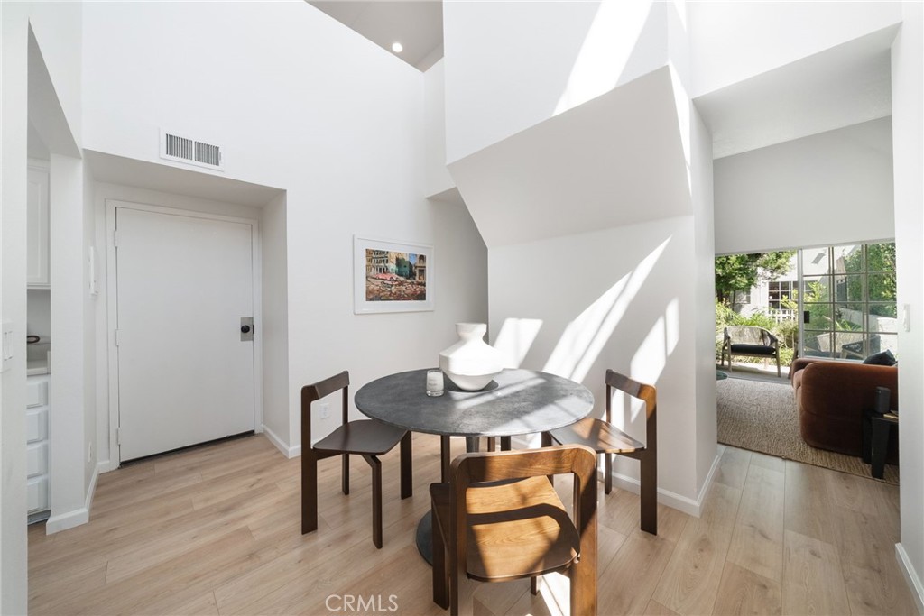 34115 Violet Lantern 1 Property Photo 2
