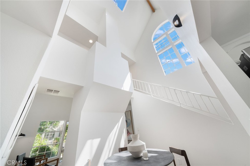 34115 Violet Lantern 1 Property Photo 9