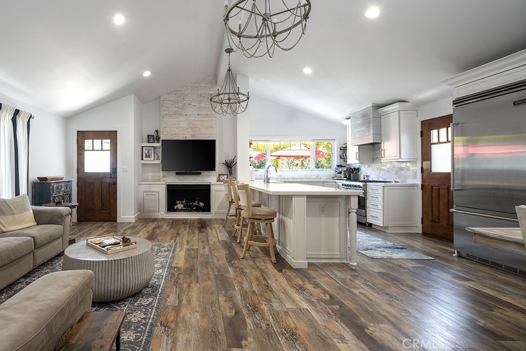 503 Fernleaf Avenue Property Photo 2