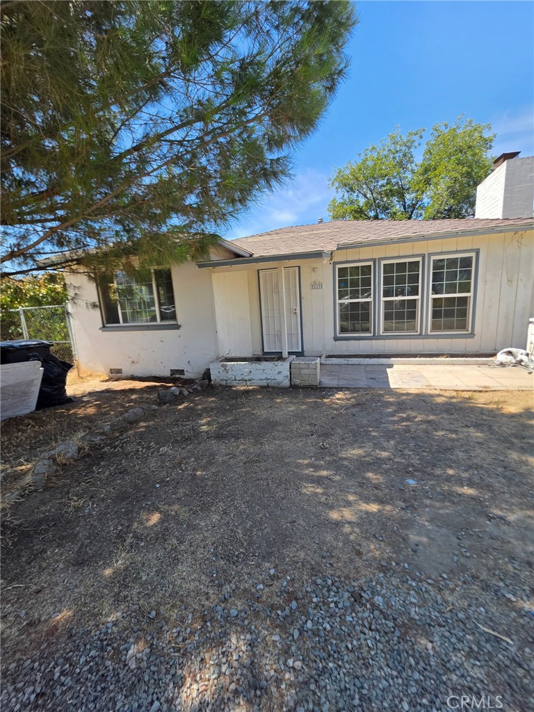 219 N Yale Property Photo 1