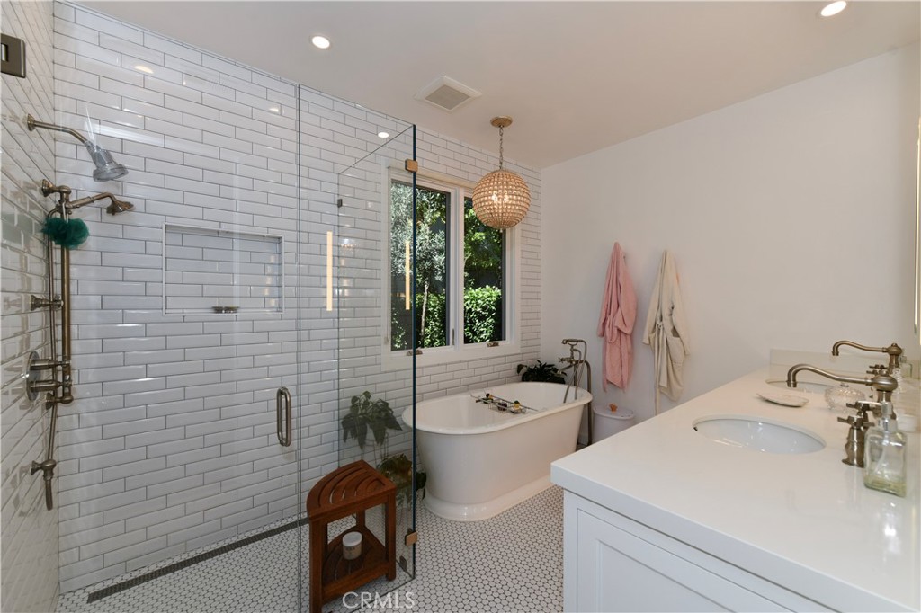 1125 Rutherford Property Photo 21