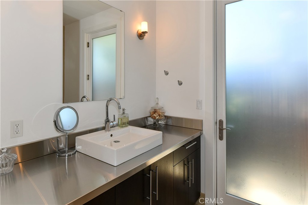 1125 Rutherford Property Photo 37