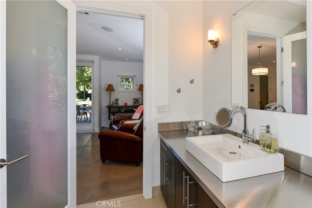 1125 Rutherford Property Photo 38