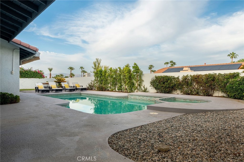 47230 Blazing Star Property Photo 5