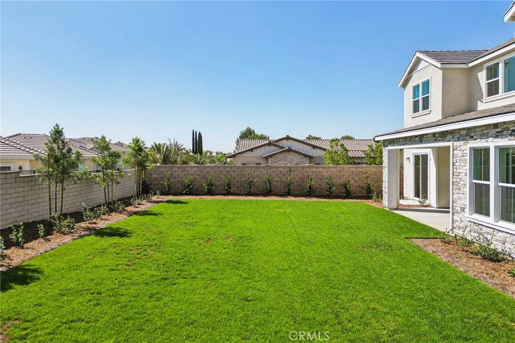 6551 Golden Sky Circle Property Photo 12
