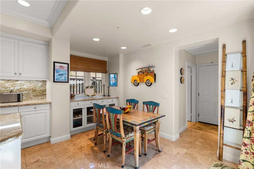 2501 Bungalow Place 1 Property Photo 14