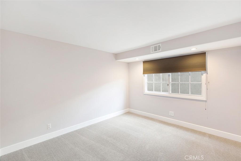 417 1/2 Orchid Avenue 2 Property Photo 14
