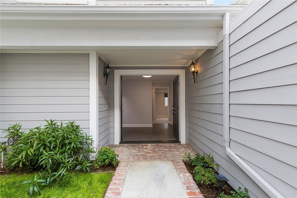 417 1/2 Orchid Avenue 2 Property Photo 23