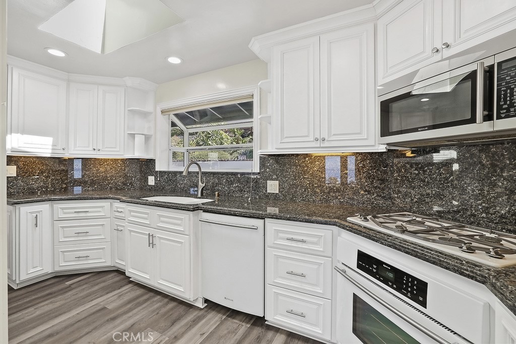 761 Temple Hills Property Photo 12