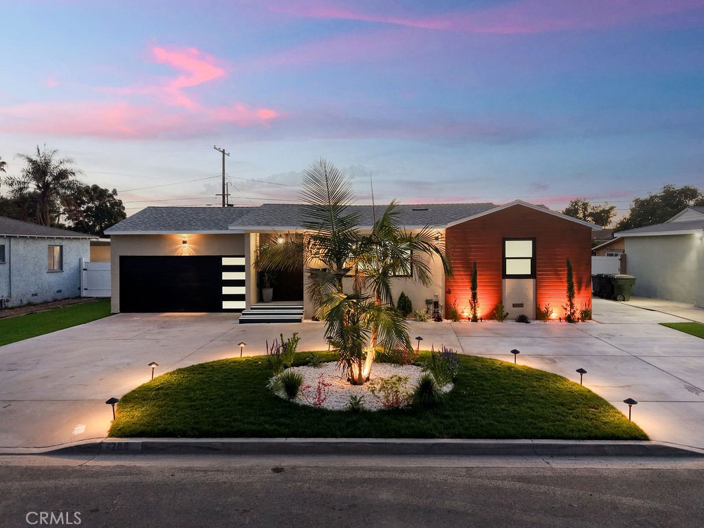 209 N Dahlia Drive Property Photo 40