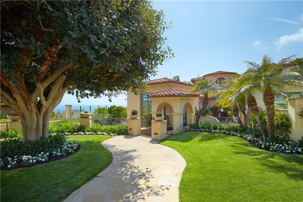 20 Channel Vista Property Photo 6