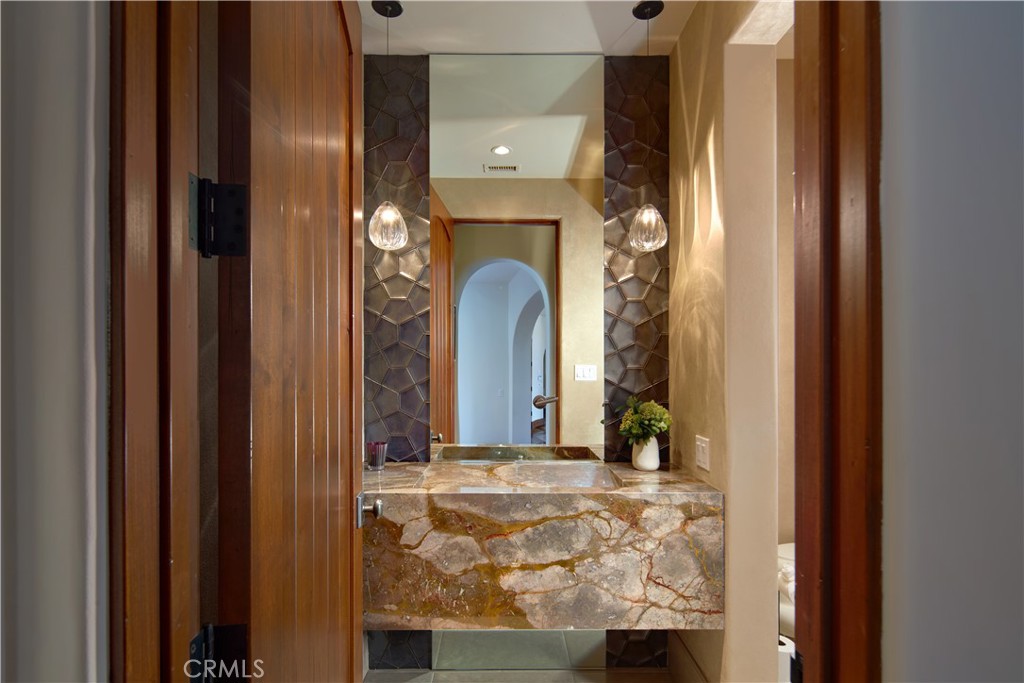 20 Channel Vista Property Photo 19