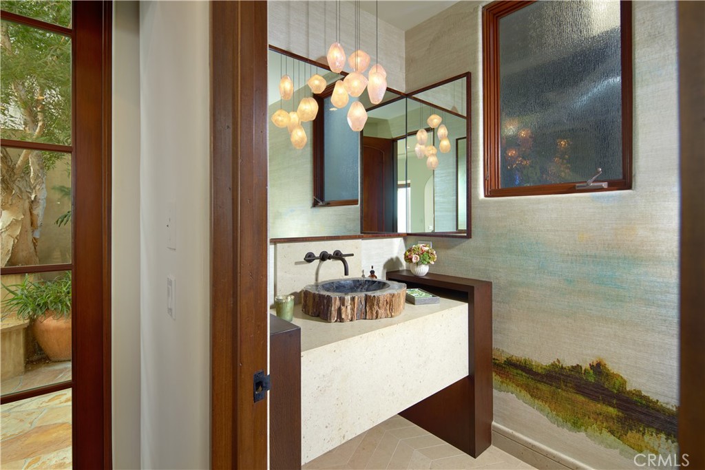 20 Channel Vista Property Photo 22