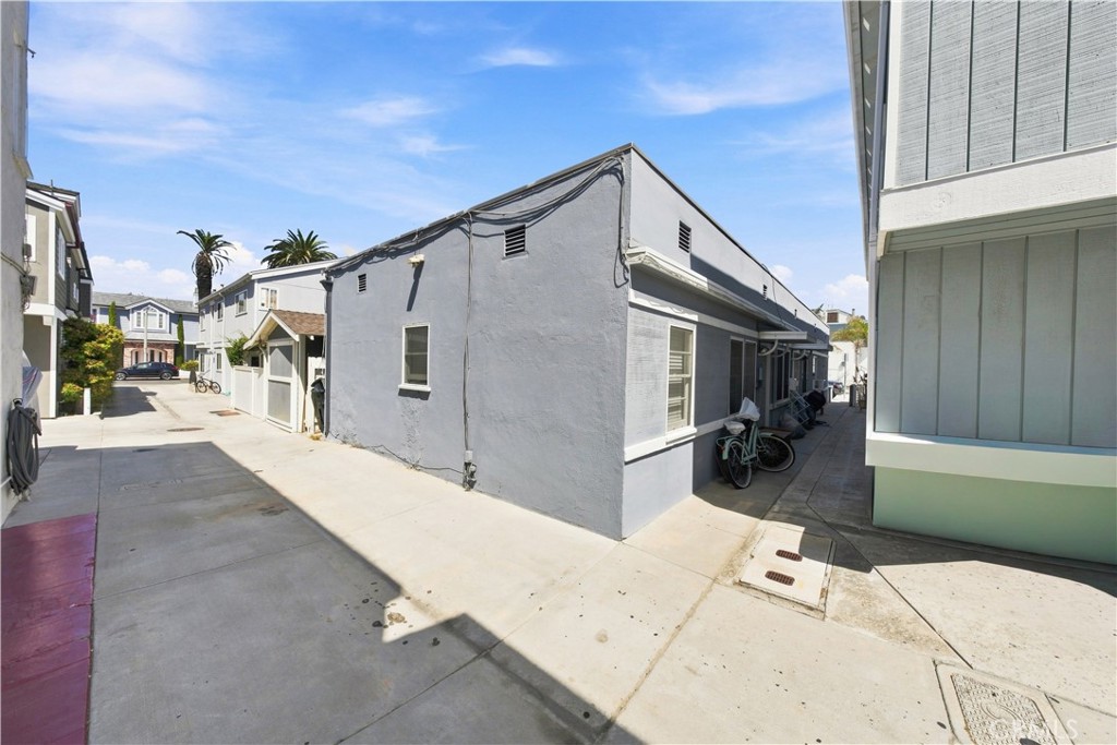 203 6th Street Property Photo 15