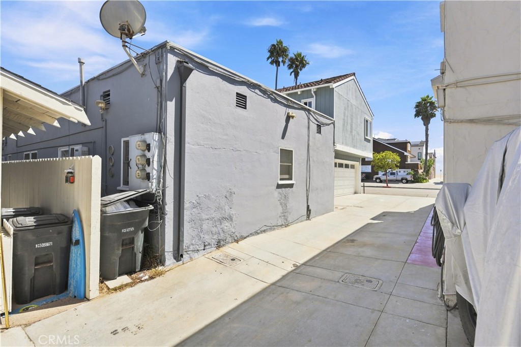 203 6th Street Property Photo 16