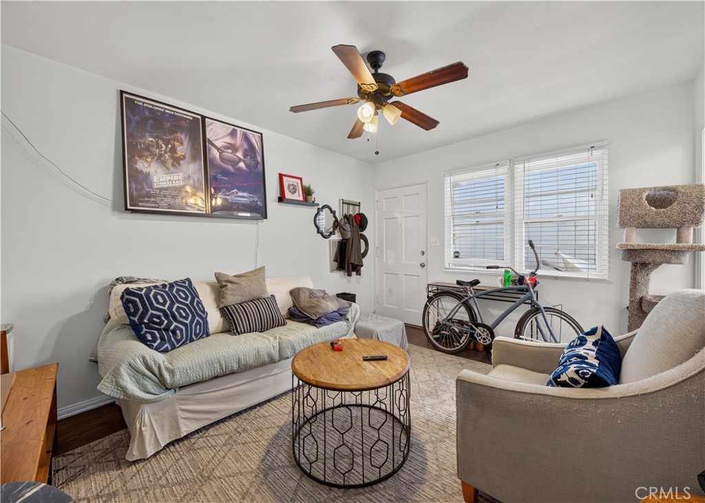 203 6th Street Property Photo 18