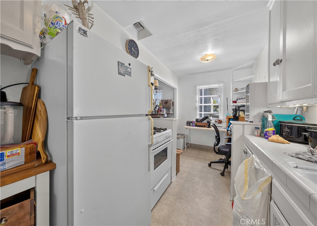 203 6th Street Property Photo 21