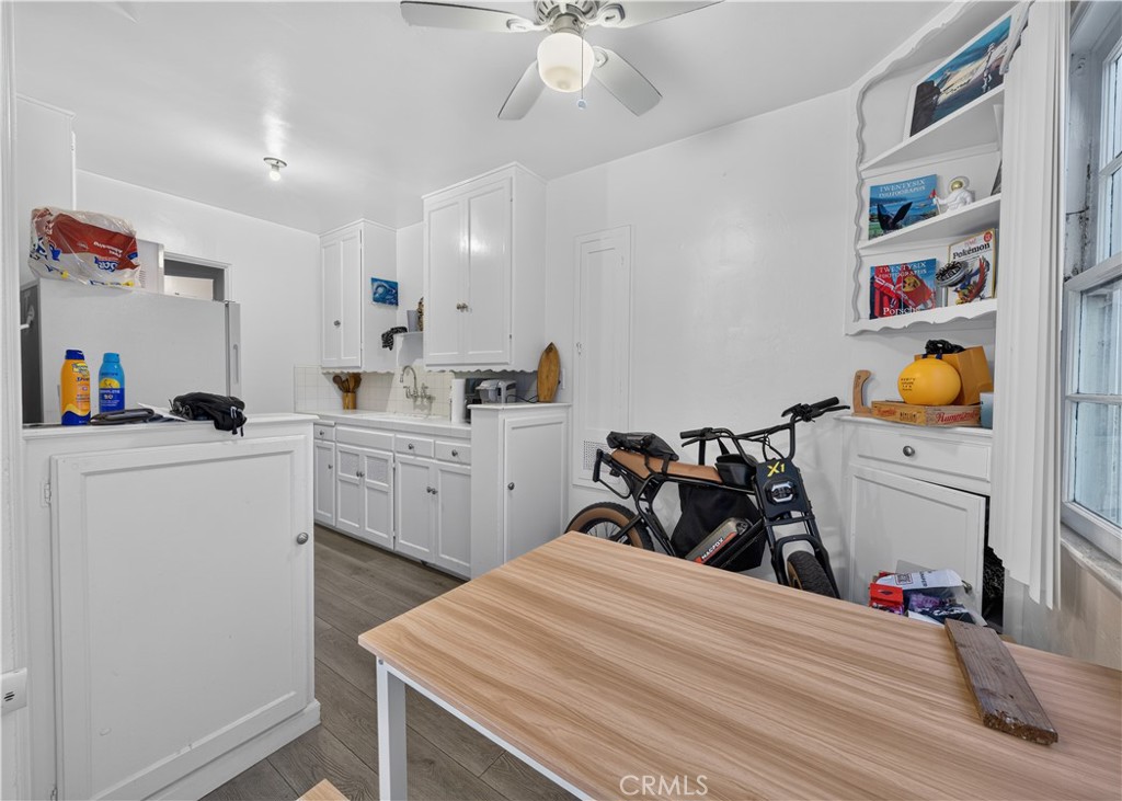 203 6th Street Property Photo 28