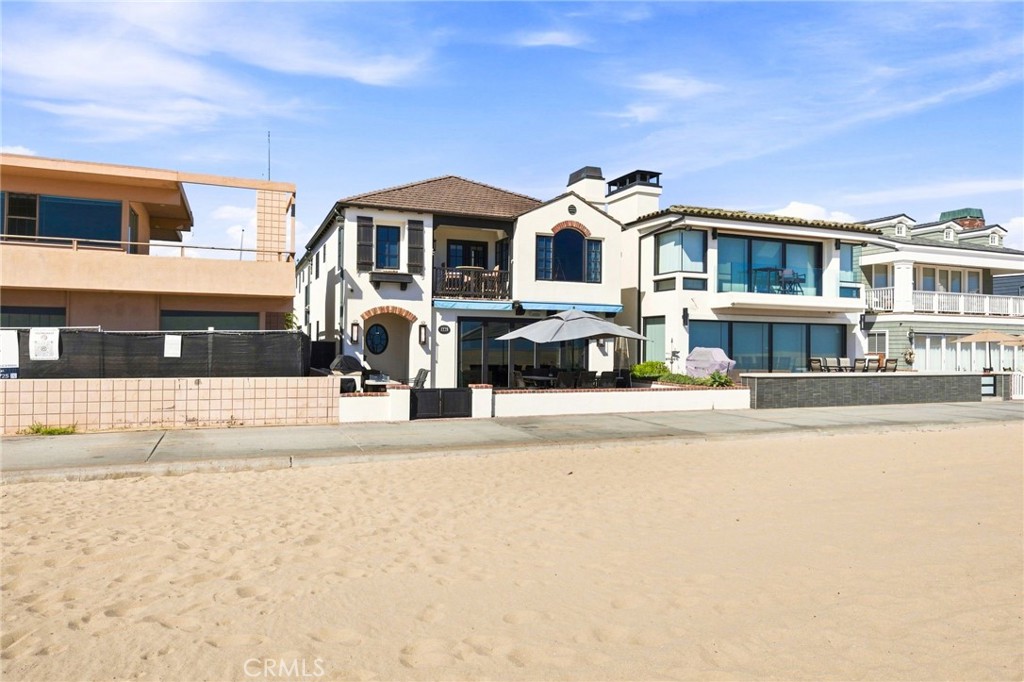 1228 W Oceanfront Property Photo 5
