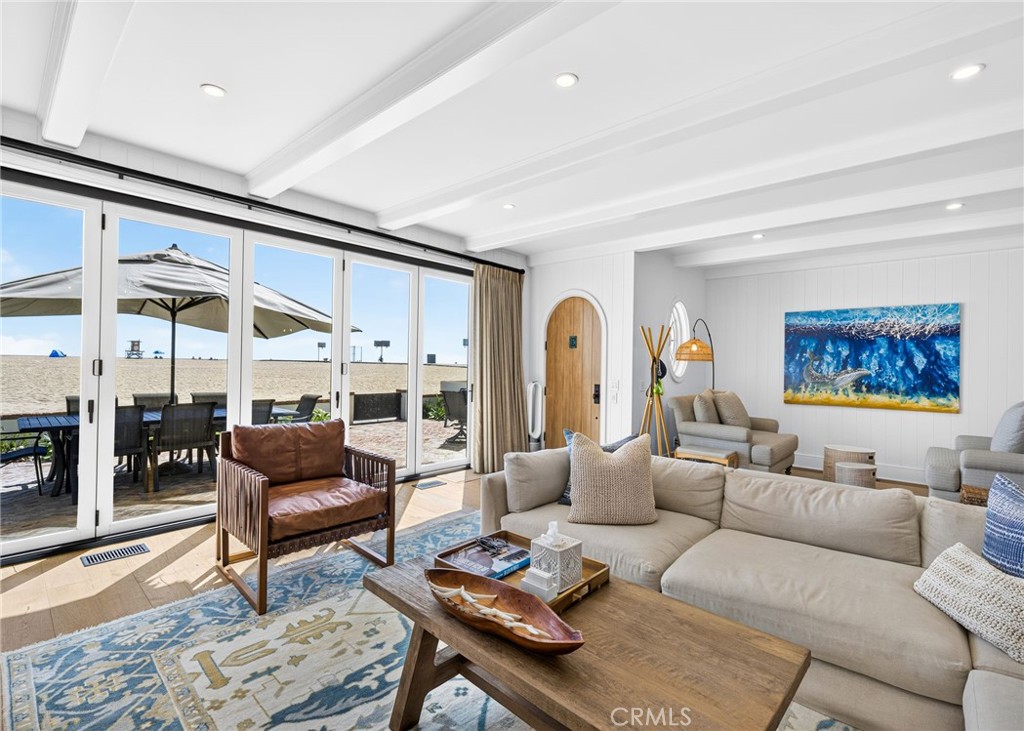 1228 W Oceanfront Property Photo 13