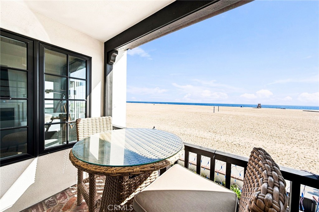 1228 W Oceanfront Property Photo 35