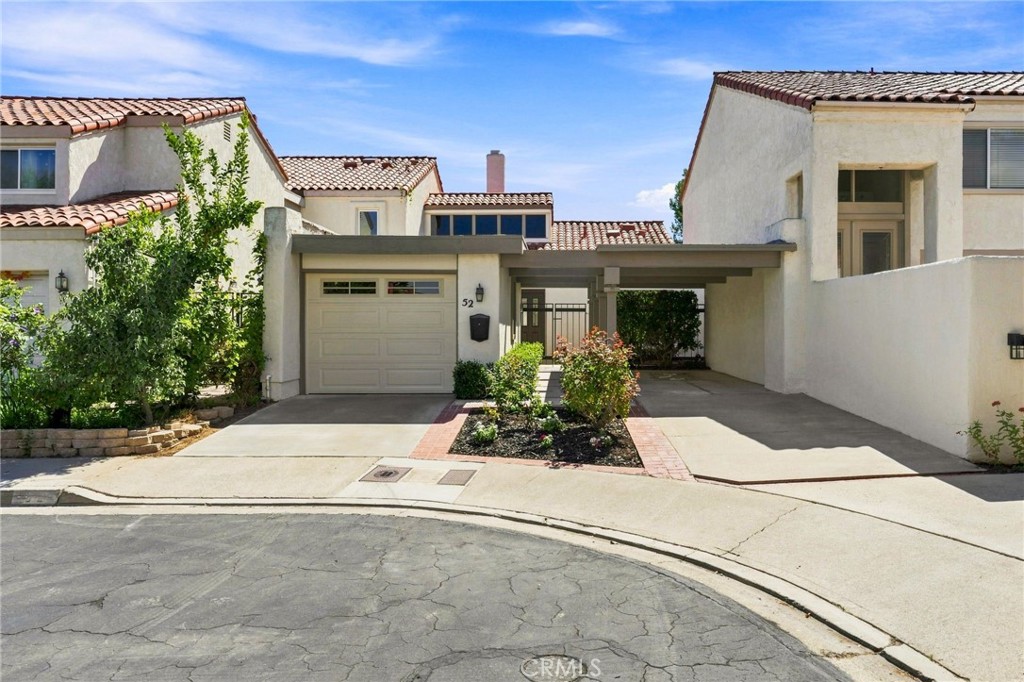 52 Acacia Tree Lane Property Photo 1