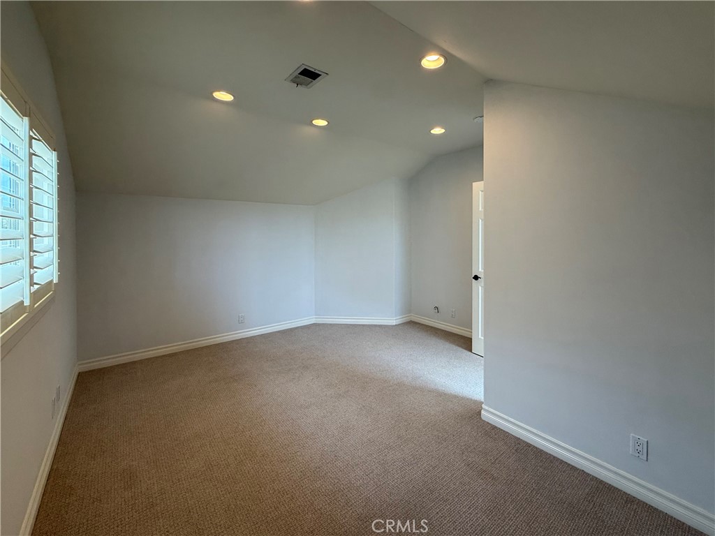 503 1/2 Begonia Avenue Property Photo 17
