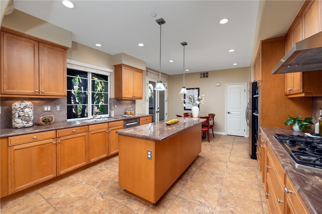 21245 Baeza Property Photo 10