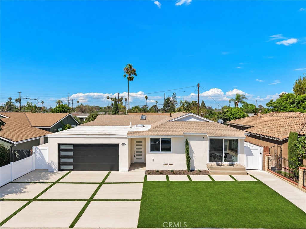674 Senate Street Property Photo 1