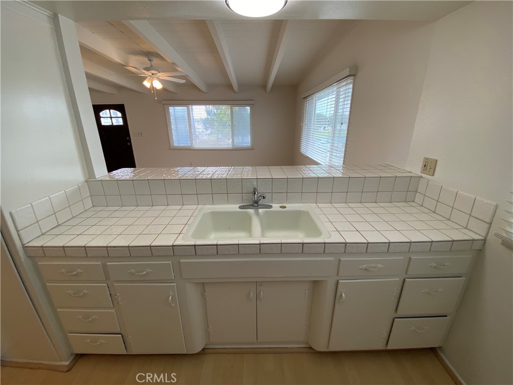 1733 W Balboa Boulevard Property Photo 19