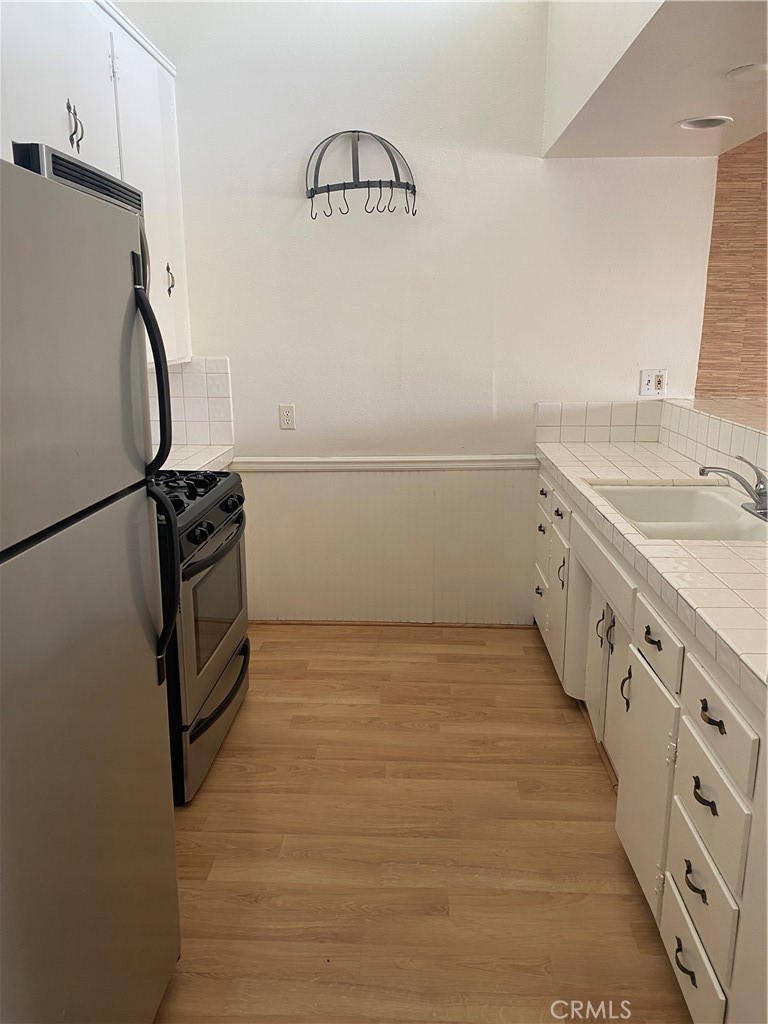 1733 W Balboa Boulevard Property Photo 29