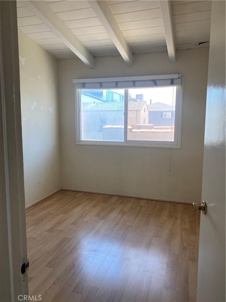 1733 W Balboa Boulevard Property Photo 33