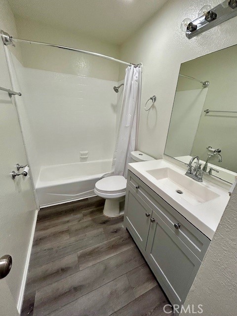 68460 Kings Road B Property Photo 13