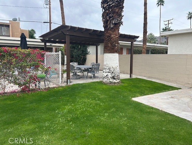 37111 Cathedral Canyon Drive B Property Photo 18