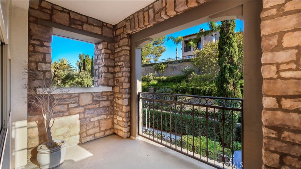 16 Talmont Property Photo 14
