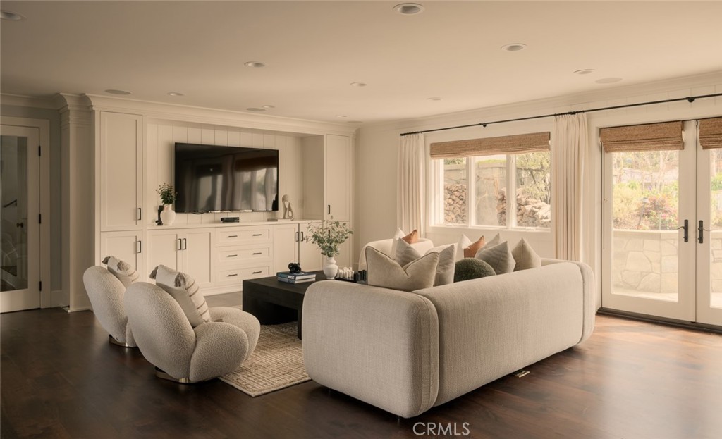 2 Royal Saint George Road Property Photo 24