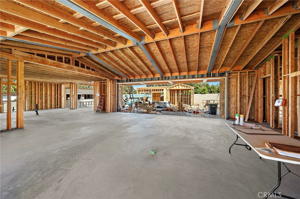 1900 Altura Drive Property Photo 17