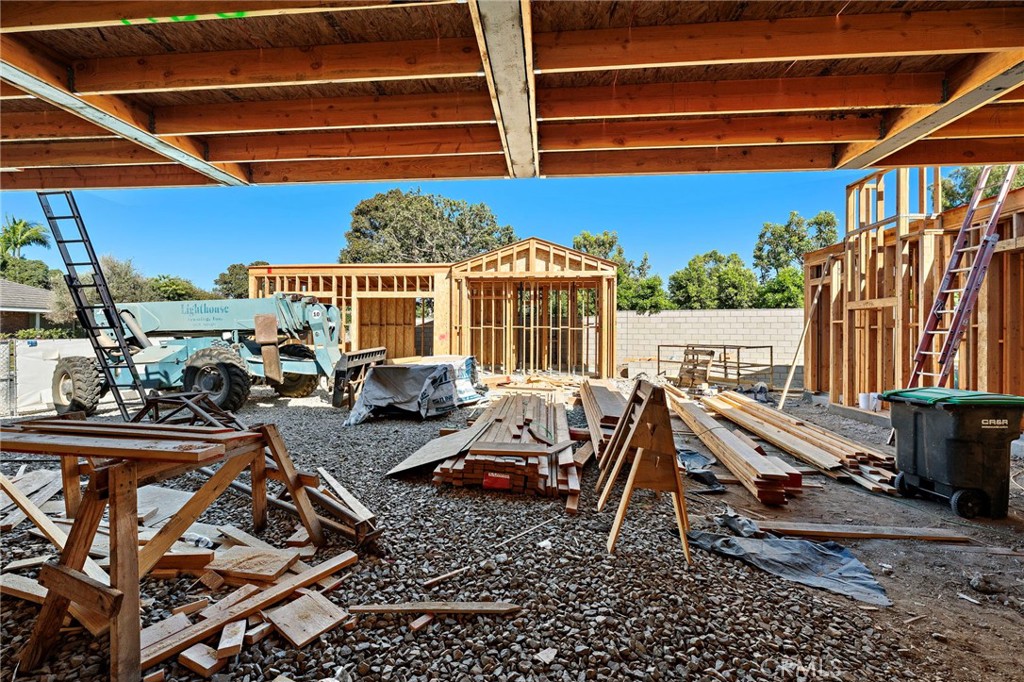 1900 Altura Drive Property Photo 23