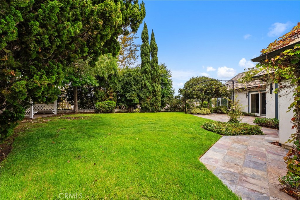 12 Torrey Pines Property Photo 40
