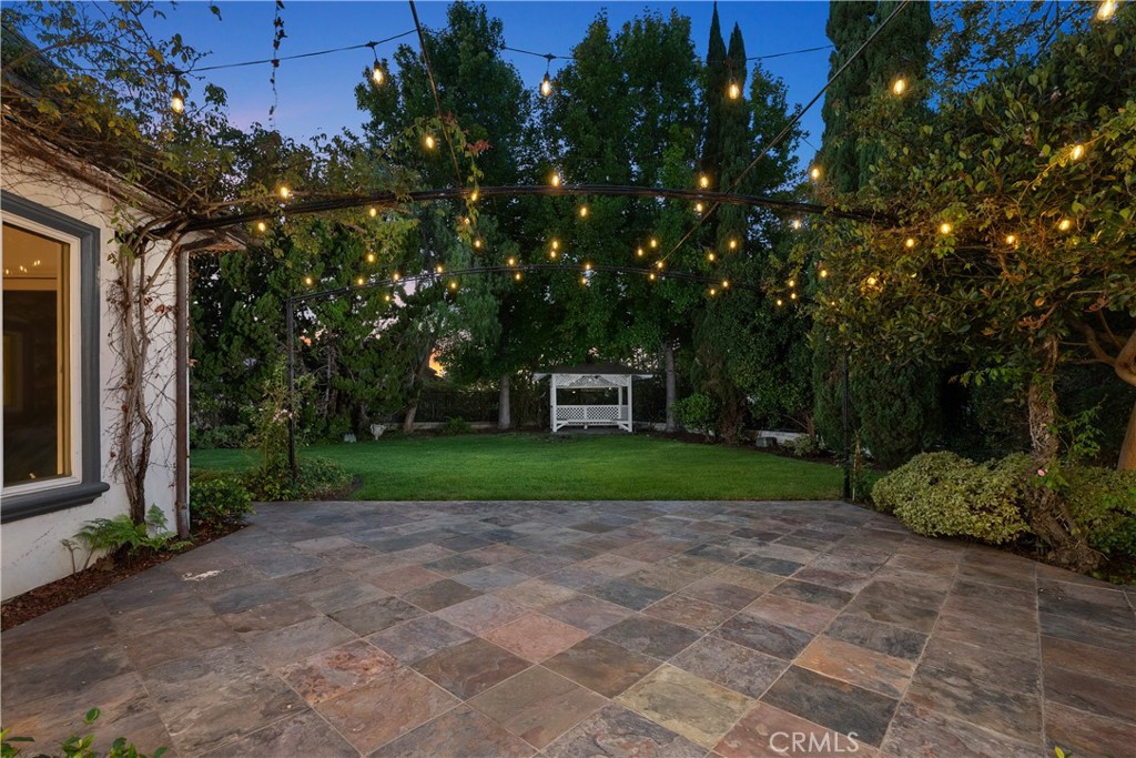 12 Torrey Pines Property Photo 45