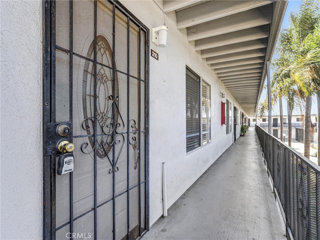 5530 Ackerfield Avenue 210 Property Photo 7