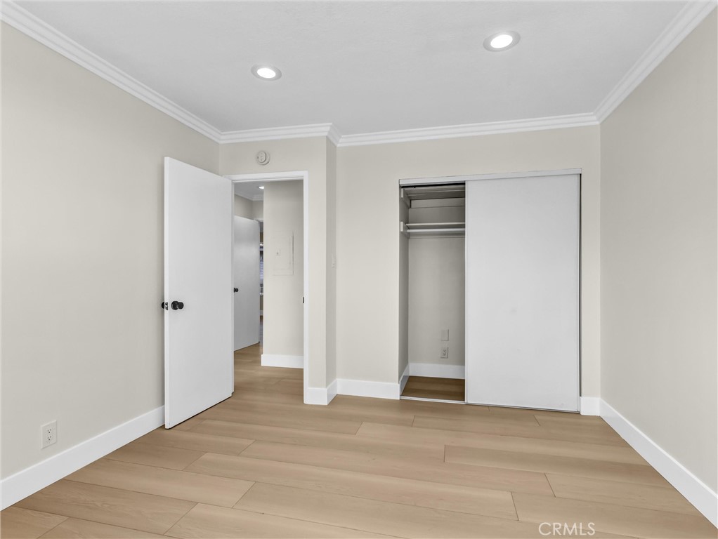 5530 Ackerfield Avenue 210 Property Photo 22