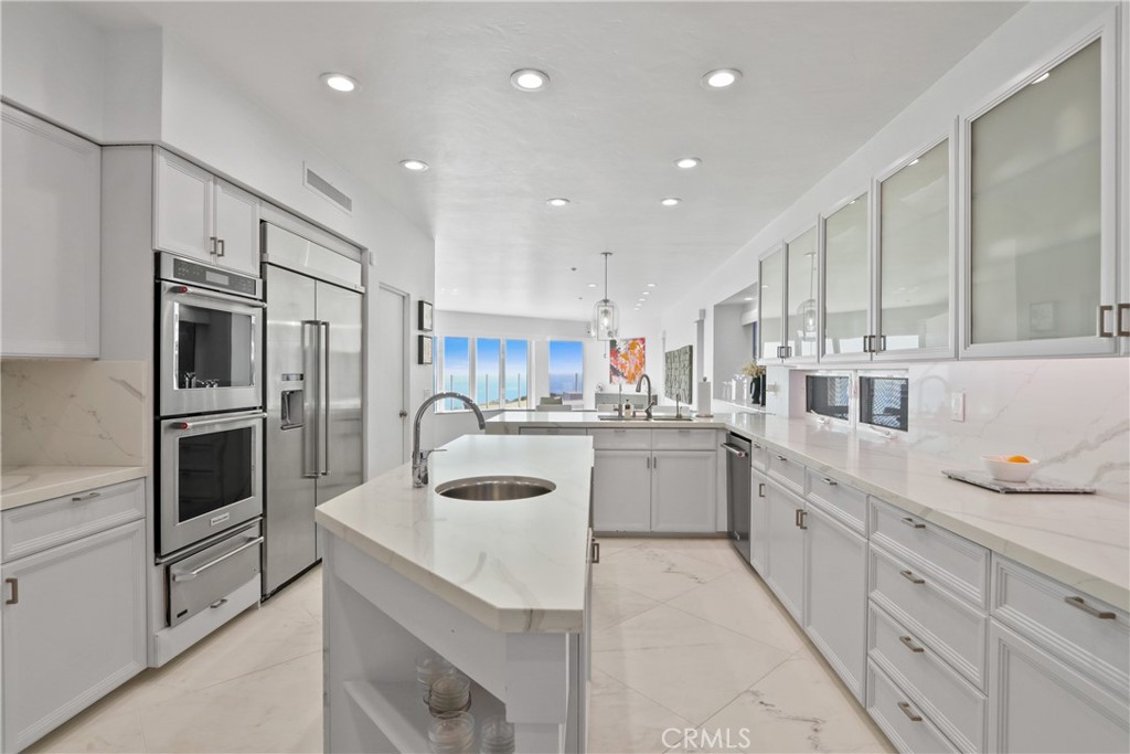 22812 Seaway Drive Property Photo 17