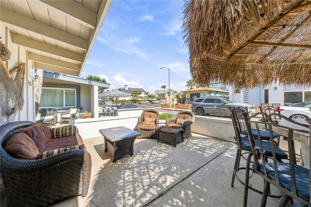 125 41st Property Photo 4